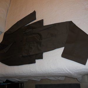 Men's Suit Jones New York w/2Shirts & 2 Ties